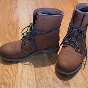 North Face Ballard Women’s Boots